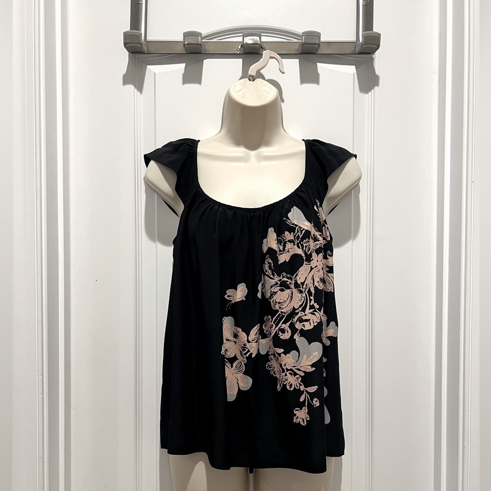 Hype | 100% Silke black sleeveless Blouse size Small